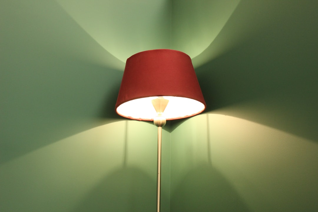 Photo Red lampshade